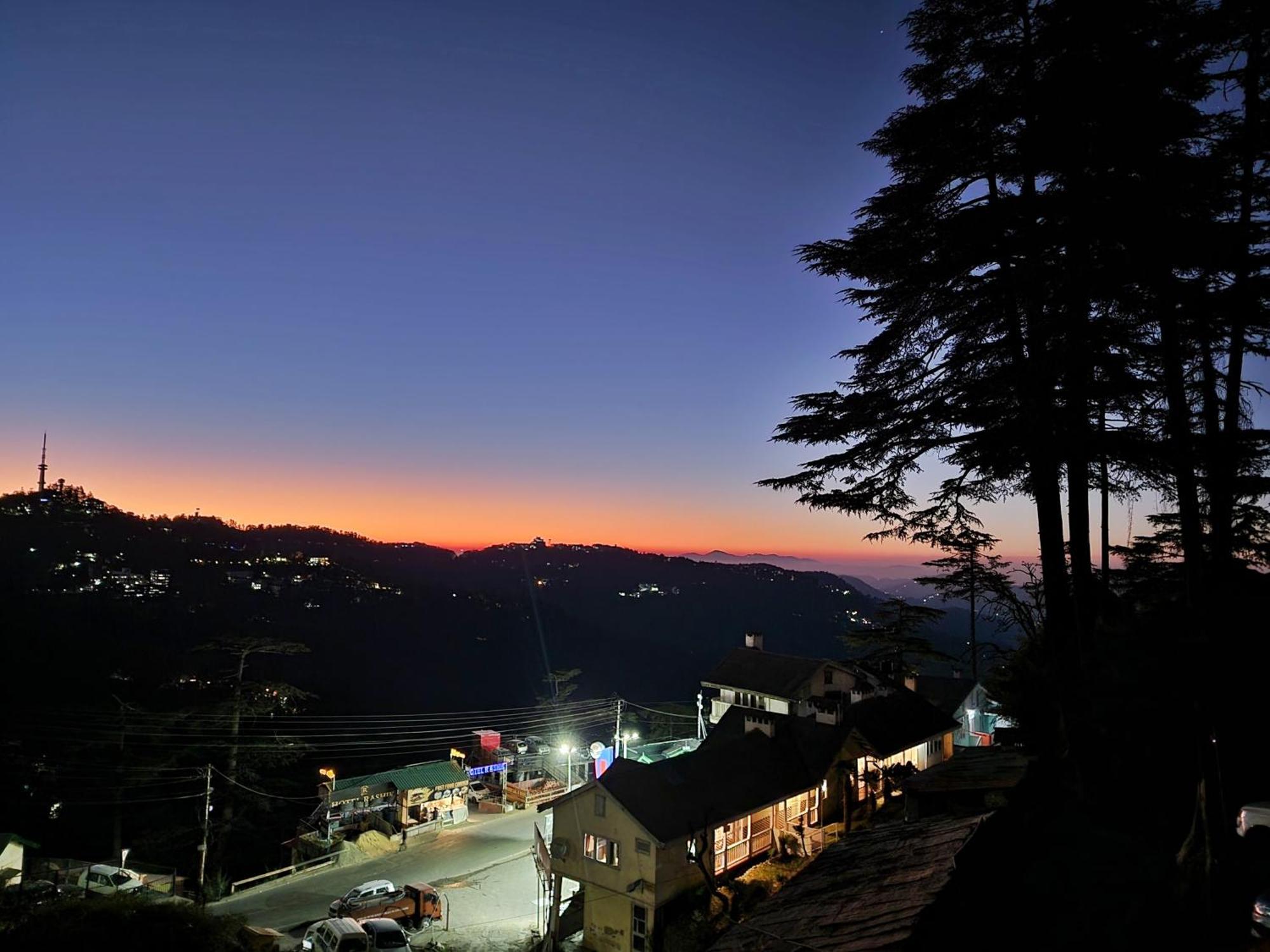 Hotel Pineview Shimla Exterior photo